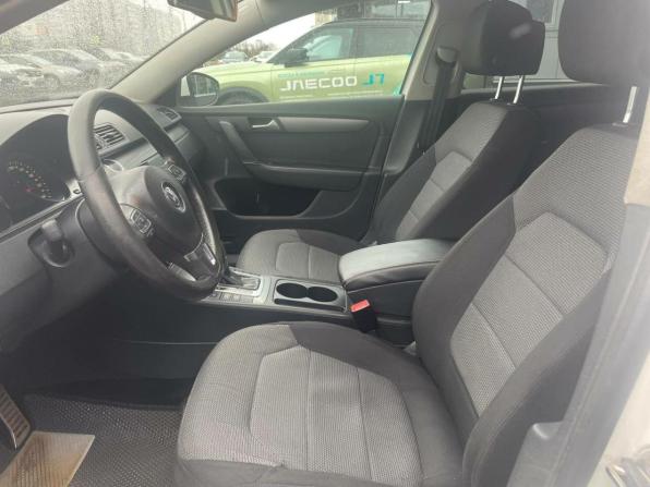 Volkswagen Passat B7 с пробегом 2011 года, цена 885 000 рублей, 220496 км, седан, Автокод Объявления