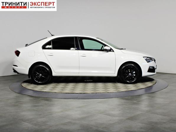 Skoda Rapid II с пробегом 2021 года, цена 1 847 000 рублей, 135985 км, лифтбек, Автокод Объявления