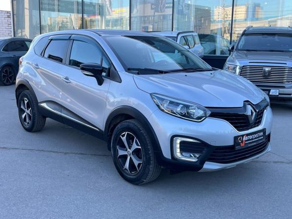 Renault Kaptur I с пробегом 2019 года, цена 1 490 000 рублей, 57421 км, внедорожник, Автокод Объявления