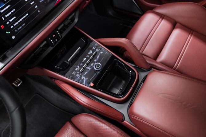 Новый Porsche Cayenne III Рестайлинг 2026 года, цена 18 950 000 рублей, внедорожник, Автокод Объявления