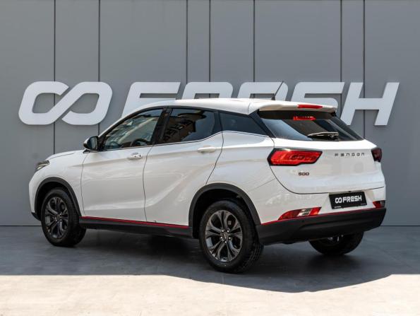 Dongfeng Fengon 500 с пробегом 2022 года, цена 1 585 000 рублей, 47616 км, внедорожник, Автокод Объявления