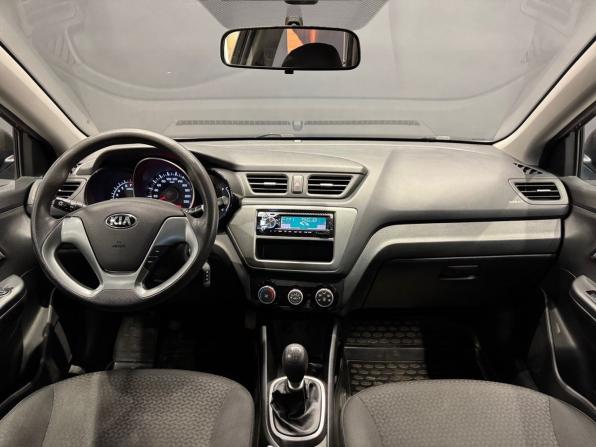 Kia Rio III Рестайлинг с пробегом 2017 года, цена 979 000 рублей, 99000 км, седан, Автокод Объявления