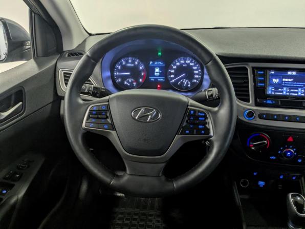 Hyundai Solaris II с пробегом 2020 года, цена 1 770 000 рублей, 16497 км, седан, Автокод Объявления