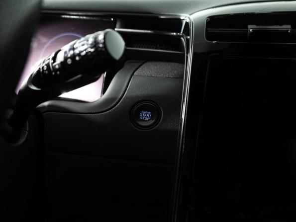 Hyundai Tucson IV с пробегом 2022 года, цена 3 073 908 рублей, 151841 км, внедорожник, Автокод Объявления