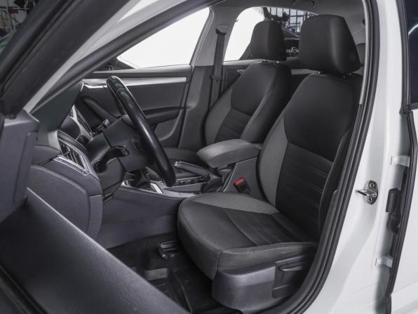 Skoda Octavia III (A7) Рестайлинг с пробегом 2019 года, цена 1 730 000 рублей, 148568 км, лифтбек, Автокод Объявления