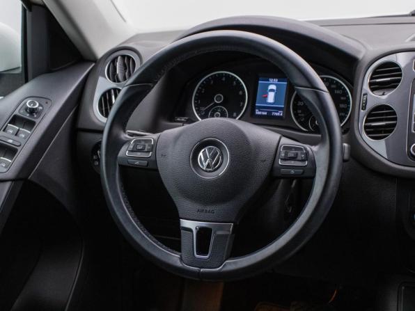 Volkswagen Tiguan I Рестайлинг с пробегом 2013 года, цена 1 674 000 рублей, 100163 км, внедорожник, Автокод Объявления