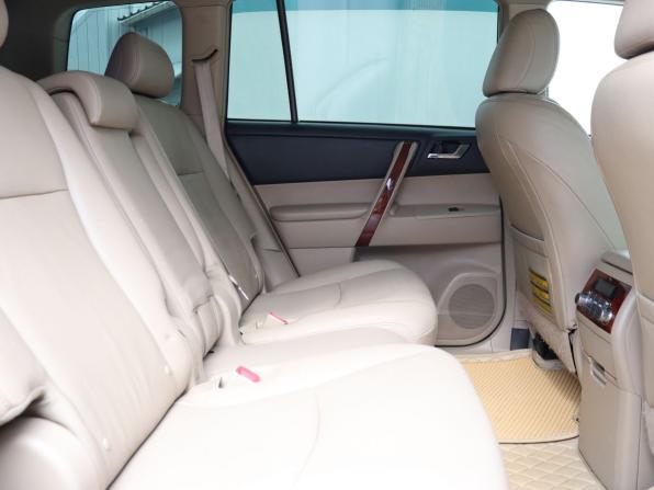 Toyota Highlander II (XU40) Рестайлинг с пробегом 2013 года, цена 1 525 000 рублей, 318622 км, внедорожник, Автокод Объявления