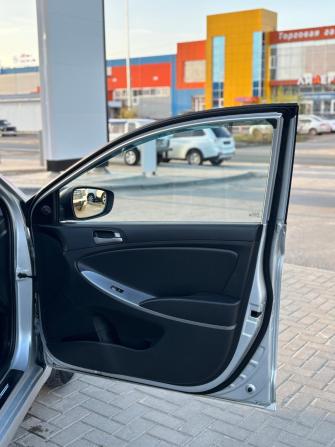 Hyundai Solaris I Рестайлинг с пробегом 2015 года, цена 850 000 рублей, 166867 км, седан, Автокод Объявления