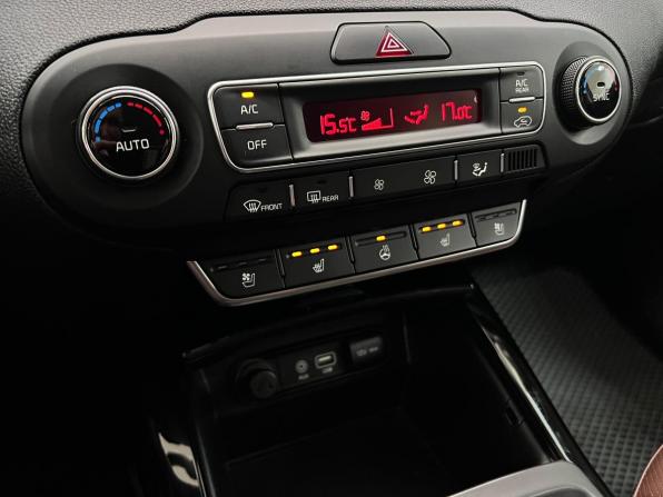 Kia Sorento III Prime Рестайлинг с пробегом 2019 года, цена 3 030 000 рублей, 140750 км, внедорожник, Автокод Объявления