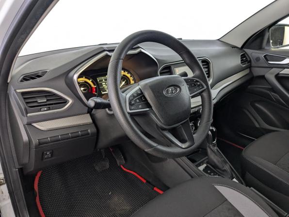 Lada (ВАЗ) Vesta I Рестайлинг (NG) с пробегом 2024 года, цена 1 290 000 рублей, 63827 км, седан, Автокод Объявления