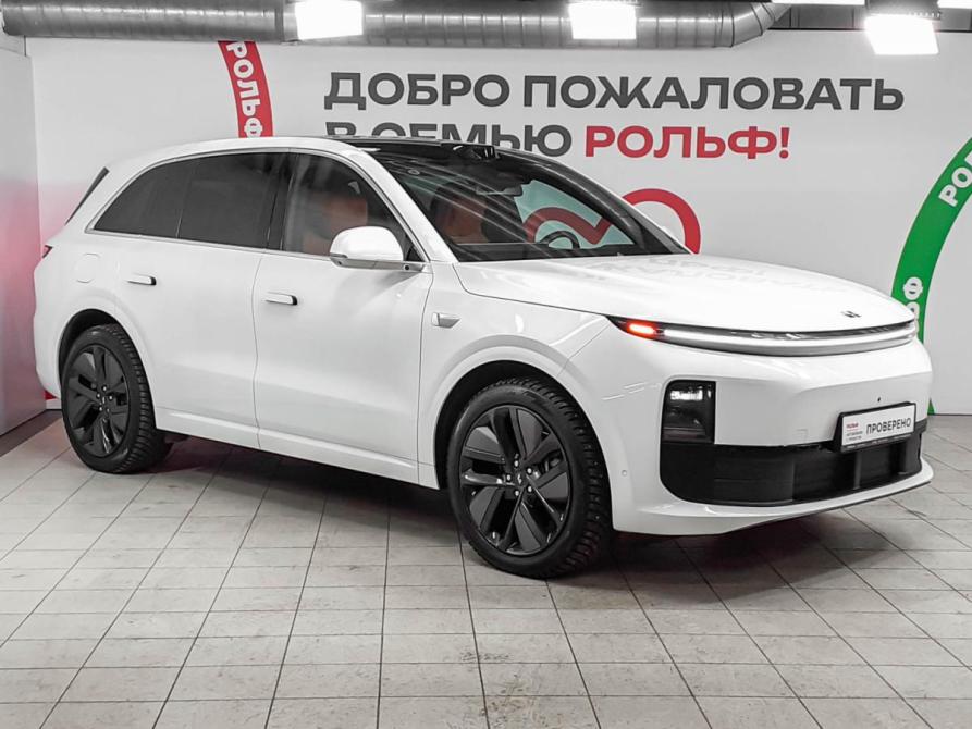 Li Auto (Lixiang) L6 Москва  - изображение 3