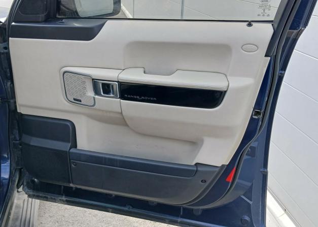 Land Rover Range Rover III Рестайлинг 2 с пробегом 2012 года, цена 1 695 000 рублей, 299354 км, внедорожник, Автокод Объявления