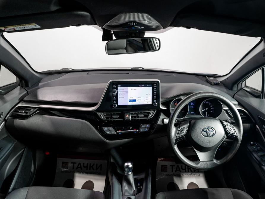 Toyota C-HR I Рестайлинг Чита  - изображение 7