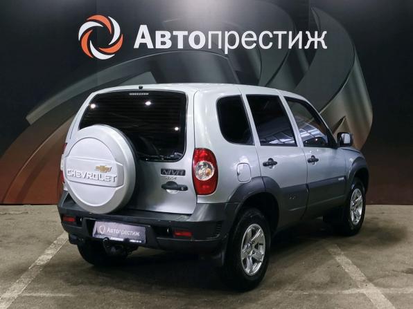 Chevrolet Niva I Рестайлинг с пробегом 2015 года, цена 690 000 рублей, 108658 км, внедорожник, Автокод Объявления