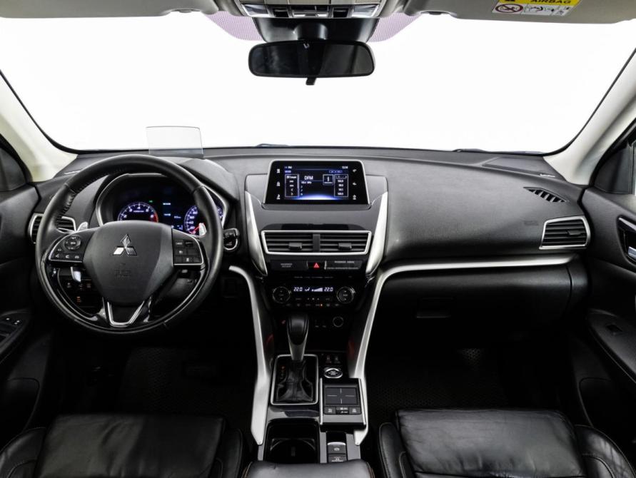 Mitsubishi Eclipse Cross I Санкт-Петербург  - изображение 10