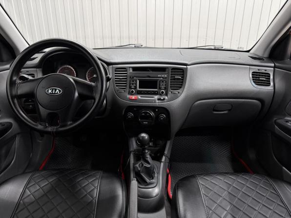 Kia Rio II Рестайлинг с пробегом 2010 года, цена 630 000 рублей, 161191 км, хэтчбек, Автокод Объявления