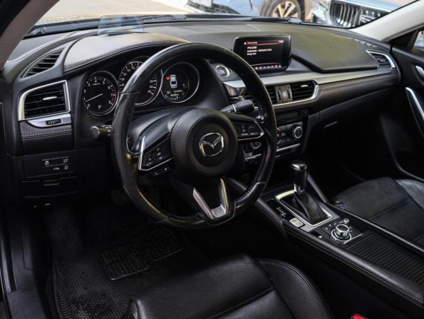 Mazda 6 III (GJ) Рестайлинг с пробегом 2017 года, цена 1 800 000 рублей, 131333 км, седан, Автокод Объявления