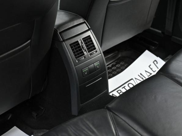 Skoda Octavia II (A5) Рестайлинг с пробегом 2013 года, цена 645 000 рублей, 135452 км, лифтбек, Автокод Объявления