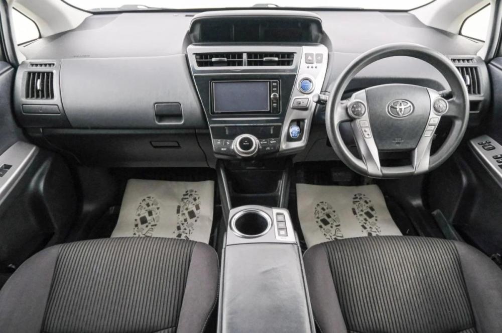 Toyota Prius Alpha I (ZVW40/41) Рестайлинг Красноярск  - изображение 11