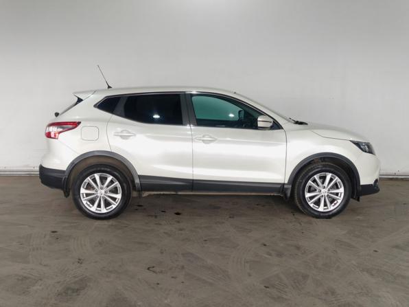 Nissan Qashqai II с пробегом 2016 года, цена 1 478 000 рублей, 129537 км, внедорожник, Автокод Объявления