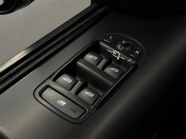 Land Rover Freelander II Рестайлинг 2 с пробегом 2013 года, цена 1 690 000 рублей, 197086 км, внедорожник, Автокод Объявления