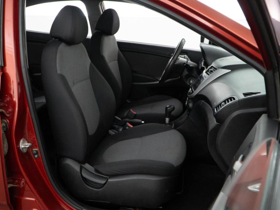 Hyundai Solaris I Москва  - изображение 8
