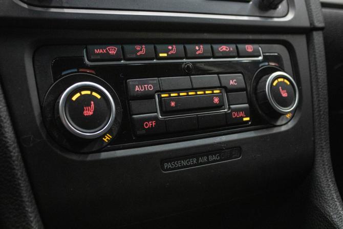 Volkswagen Golf VII с пробегом 2012 года, цена 949 000 рублей, 94615 км, хэтчбек, Автокод Объявления