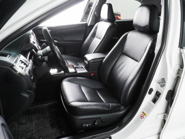 Toyota Camry VII (XV50) Рестайлинг с пробегом 2017 года, цена 1 947 000 рублей, 160120 км, седан, Автокод Объявления