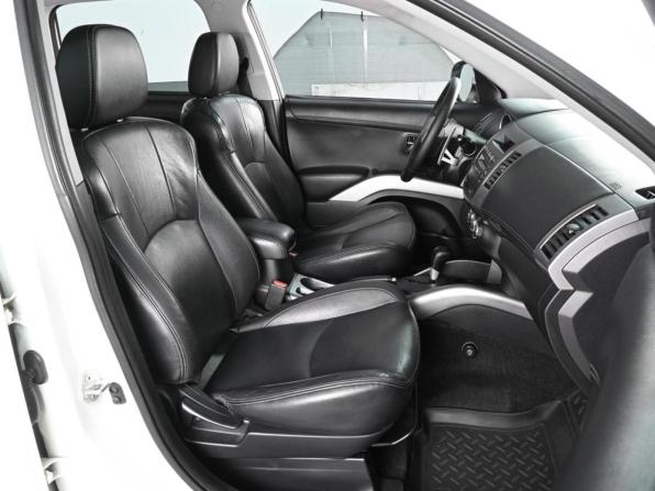 Mitsubishi Outlander II Рестайлинг с пробегом 2011 года, цена 1 429 000 рублей, 155225 км, внедорожник, Автокод Объявления