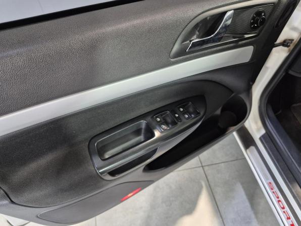 Skoda Octavia II (A5) Рестайлинг с пробегом 2011 года, цена 889 000 рублей, 162300 км, лифтбек, Автокод Объявления