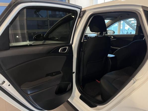 Kia Ceed III с пробегом 2018 года, цена 1 420 000 рублей, 81345 км, хэтчбек, Автокод Объявления