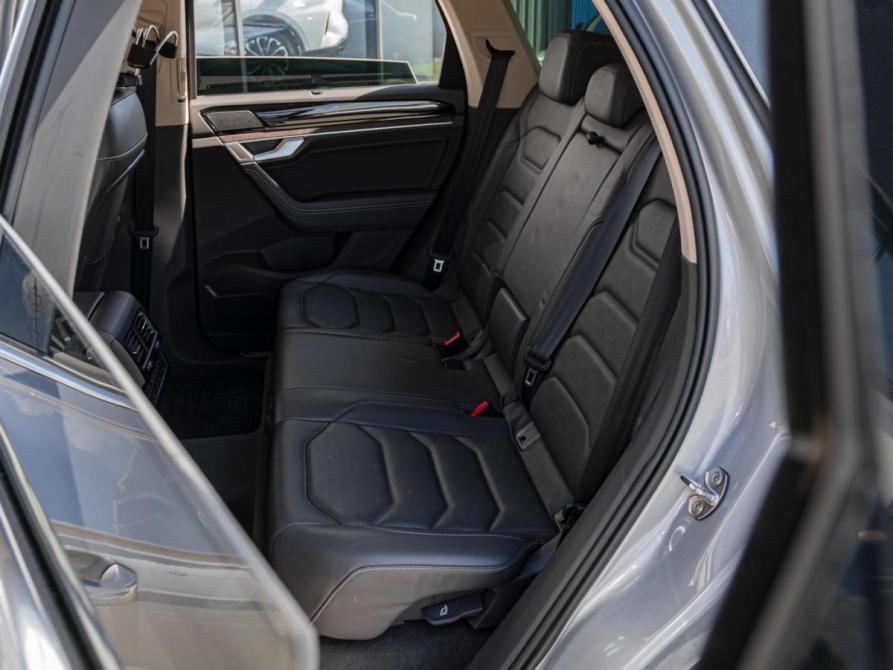 Volkswagen Touareg III Краснодар  - изображение 9