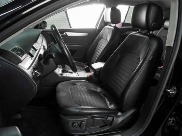Volkswagen Passat B7 с пробегом 2012 года, цена 959 000 рублей, 197011 км, седан, Автокод Объявления
