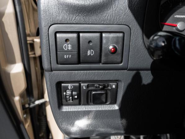 Suzuki Jimny III Рестайлинг 1 с пробегом 2008 года, цена 818 000 рублей, 175219 км, внедорожник, Автокод Объявления