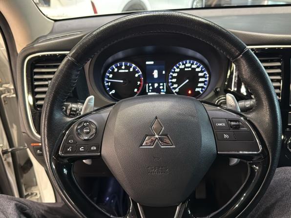 Mitsubishi Outlander III Рестайлинг 3 с пробегом 2018 года, цена 2 350 000 рублей, 151000 км, внедорожник, Автокод Объявления