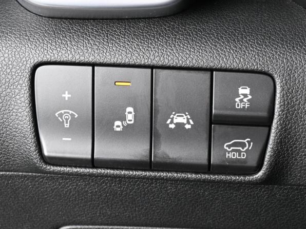 Kia Sportage IV с пробегом 2018 года, цена 2 630 000 рублей, 60284 км, внедорожник, Автокод Объявления