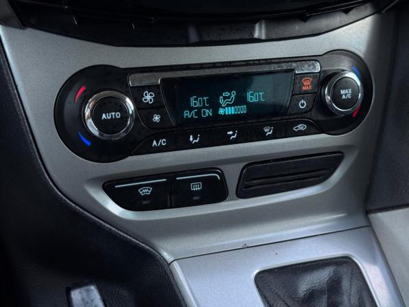 Ford Focus III с пробегом 2012 года, цена 690 000 рублей, 202993 км, хэтчбек, Автокод Объявления