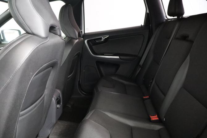 Volvo XC60 I Рестайлинг с пробегом 2017 года, цена 2 299 000 рублей, 130000 км, внедорожник, Автокод Объявления
