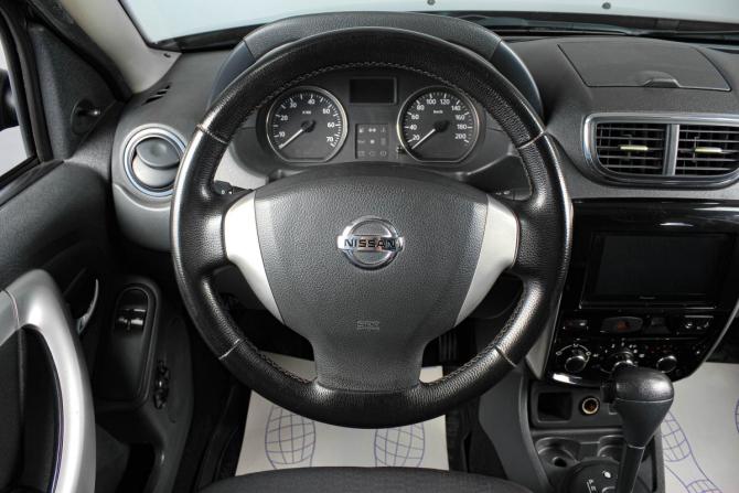 Nissan Terrano III (D10) с пробегом 2014 года, цена 1 179 000 рублей, 231000 км, внедорожник, Автокод Объявления