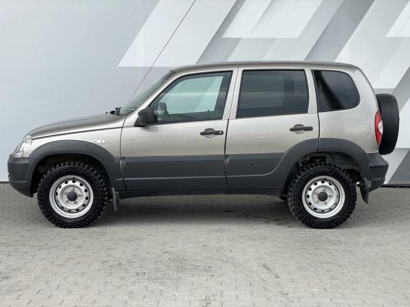 Chevrolet Niva I Рестайлинг с пробегом 2019 года, цена 743 000 рублей, 142843 км, внедорожник, Автокод Объявления