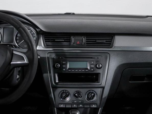 Skoda Rapid I с пробегом 2014 года, цена 899 000 рублей, 199582 км, лифтбек, Автокод Объявления