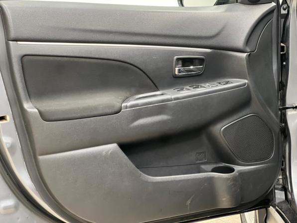 Mitsubishi ASX I с пробегом 2012 года, цена 850 000 рублей, 252000 км, внедорожник, Автокод Объявления
