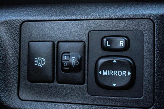 Toyota Verso I с пробегом 2011 года, цена 1 069 000 рублей, 203239 км, компактвэн, Автокод Объявления