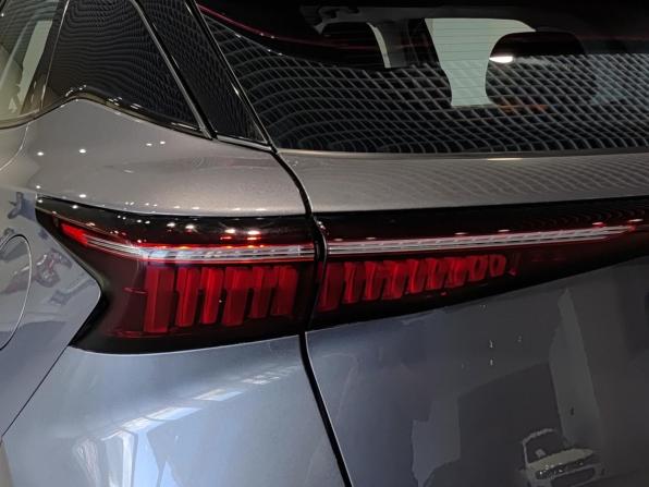 Omoda C5 I с пробегом 2023 года, цена 1 560 000 рублей, 116802 км, внедорожник, Автокод Объявления