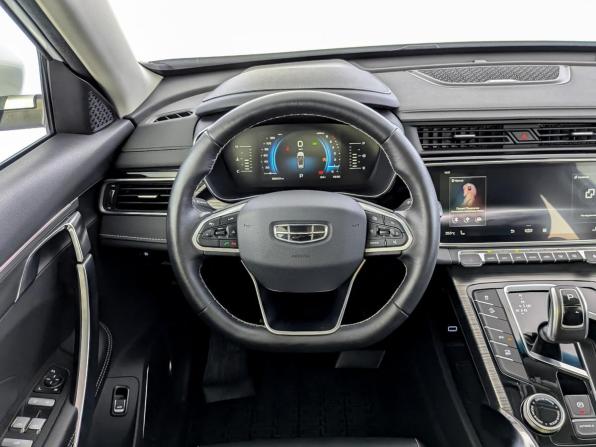 Geely Atlas Pro с пробегом 2023 года, цена 1 950 000 рублей, 92897 км, внедорожник, Автокод Объявления