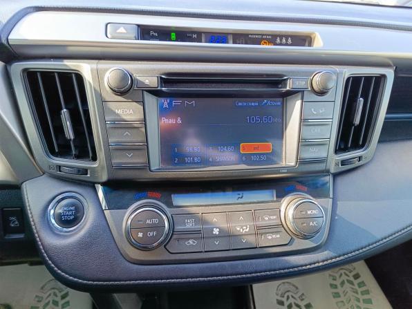 Toyota RAV4 IV (XA40) с пробегом 2013 года, цена 2 099 995 рублей, 173603 км, внедорожник, Автокод Объявления