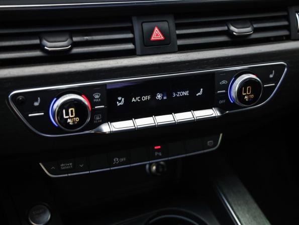 Audi A4 V (B9) с пробегом 2018 года, цена 2 650 000 рублей, 100272 км, седан, Автокод Объявления