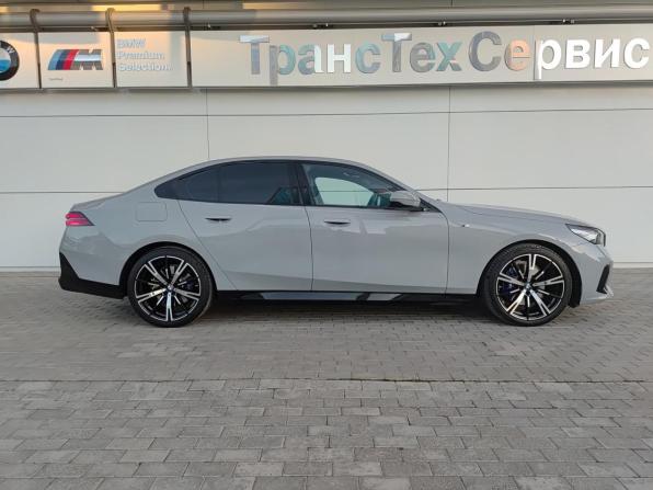 BMW 5 серии VIII (G60/G61/G68) с пробегом 2025 года, цена 7 900 000 рублей, 26162 км, седан, Автокод Объявления