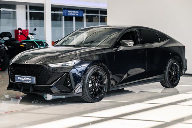 Changan UNI-V I с пробегом 2024 года, цена 2 319 000 рублей, 14000 км, лифтбек, Автокод Объявления