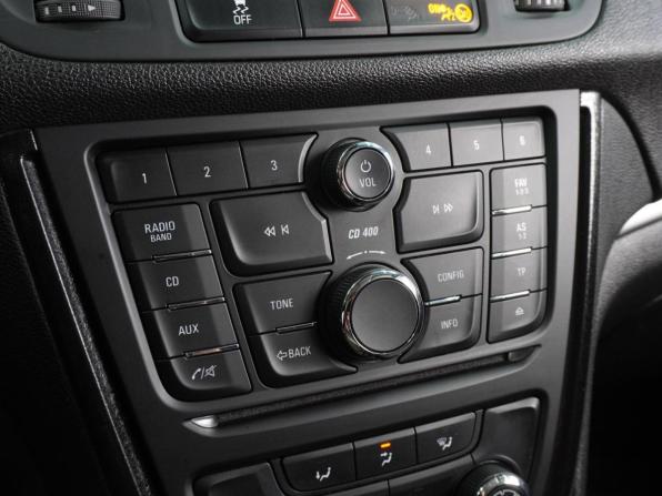 Opel Mokka I с пробегом 2015 года, цена 1 049 000 рублей, 168525 км, внедорожник, Автокод Объявления